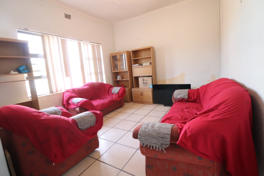 5 Bedroom Property for Sale in Churchill Estate Western Cape